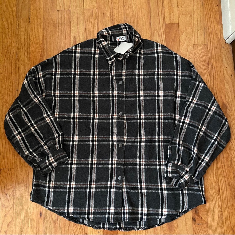 OVERSIZED PLAID SHIRT